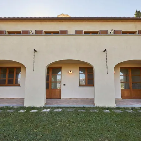 Borgo Carradori By Interhome *